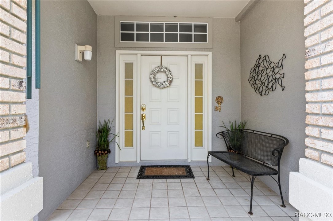 6150 N Whispering Oak Loop, Beverly Hills, New York image 3