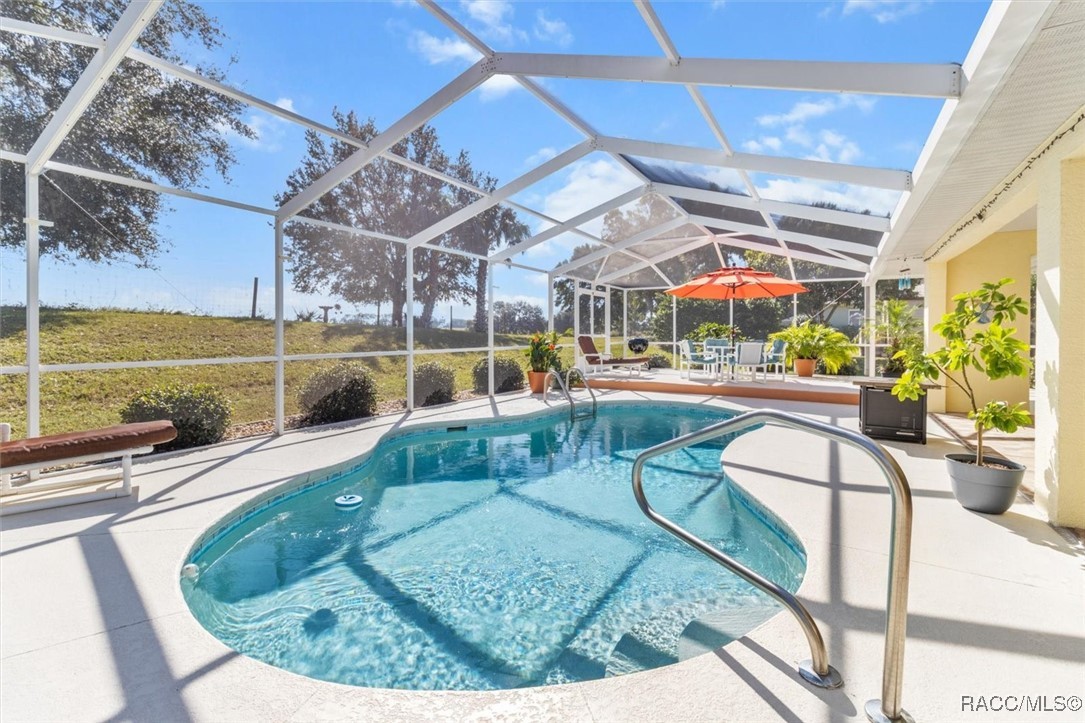 1329 N Foxrun Terrace