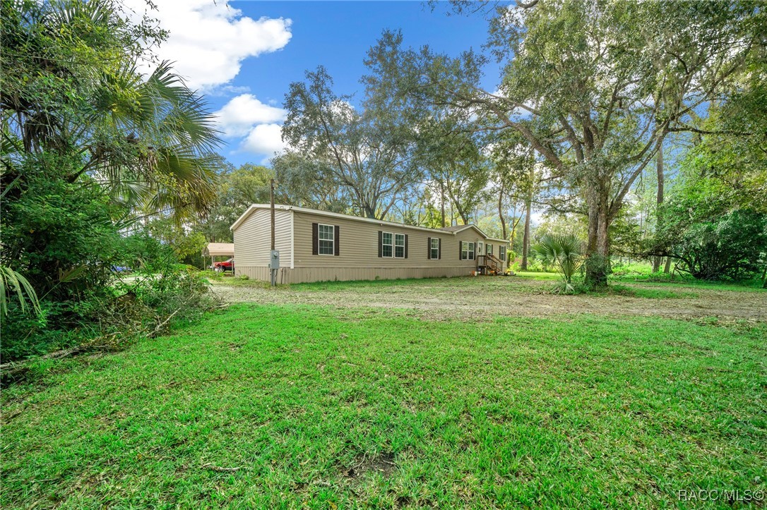 9649 NE 91st Terrace, Fort McCoy, Florida image 4