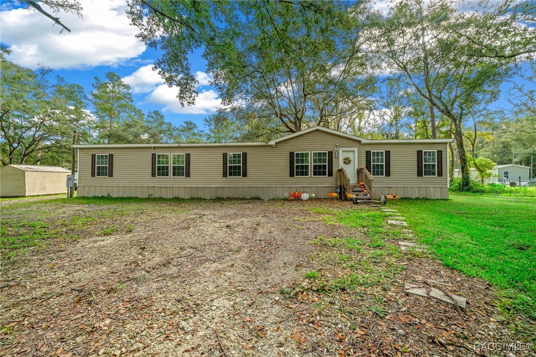 9649 NE 91st Terrace, Fort McCoy, Florida image 2