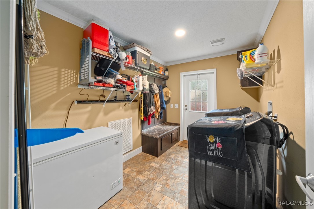 9649 NE 91st Terrace, Fort McCoy, Florida image 28