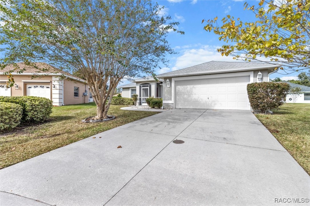 4582 N Serene Point, Hernando, Florida image 2