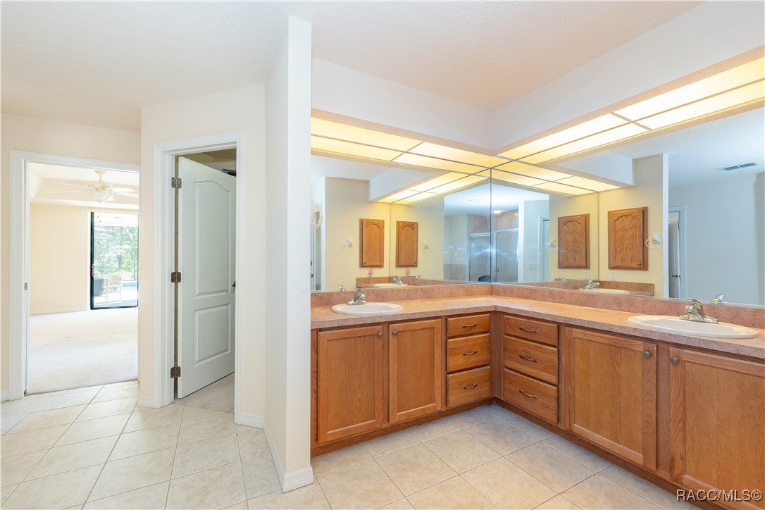 19 Plumbago Court, Homosassa, Florida image 16