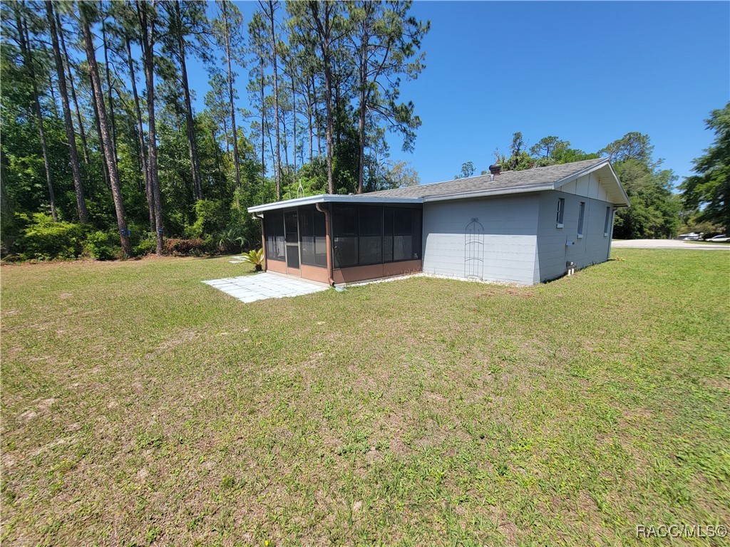 1762 W Alhambra Drive, Citrus Springs, New York image 6