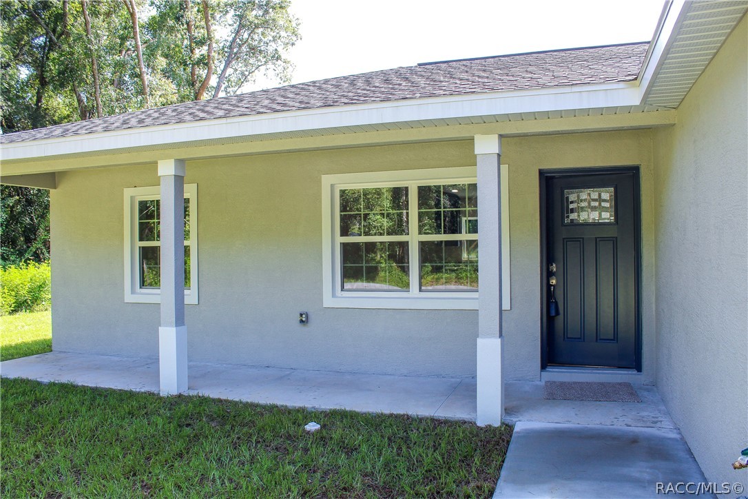 215 S Rooks Avenue, Inverness, Florida image 2