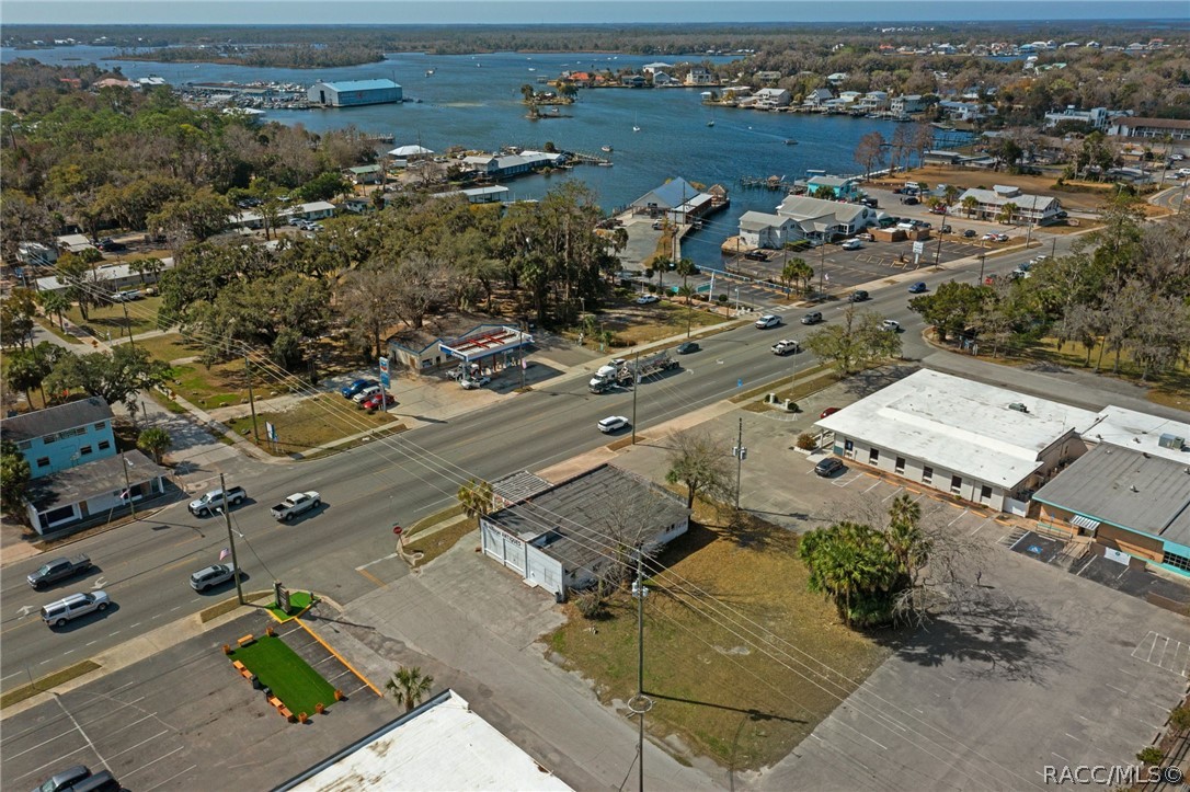 103 NW US Highway 19