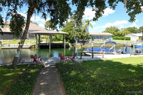 A home in Crystal River