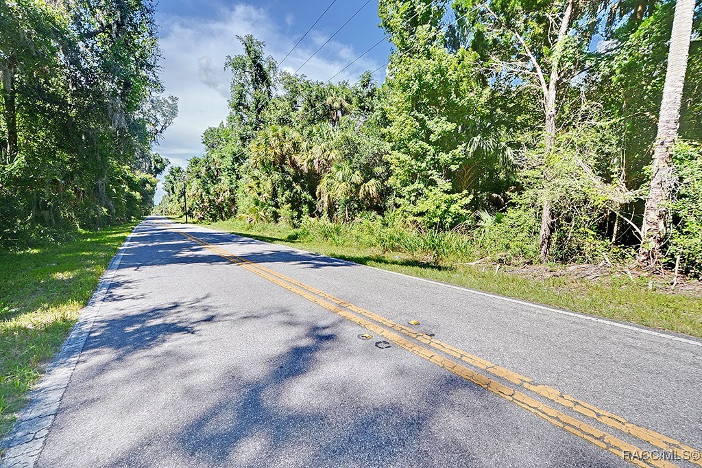 5212 N Suncoast Boulevard, Crystal River, Florida image 7