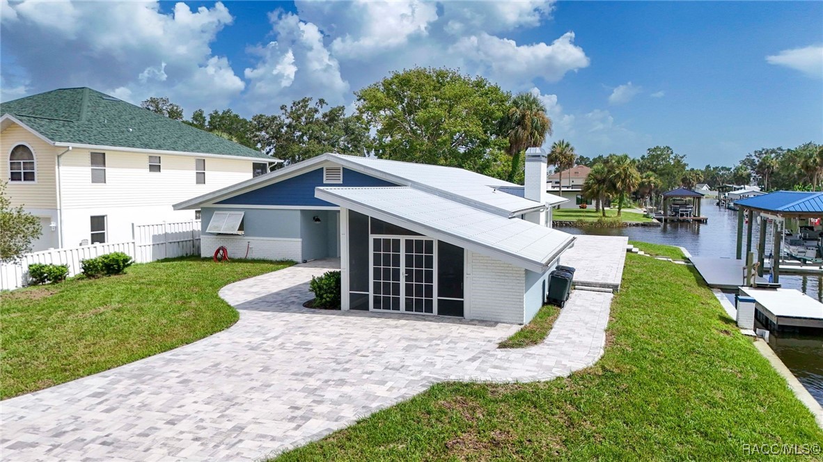 1940 NW 18th Street