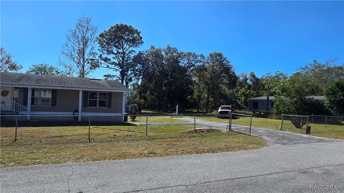 9806 Dale Street, Hudson, Florida image 3