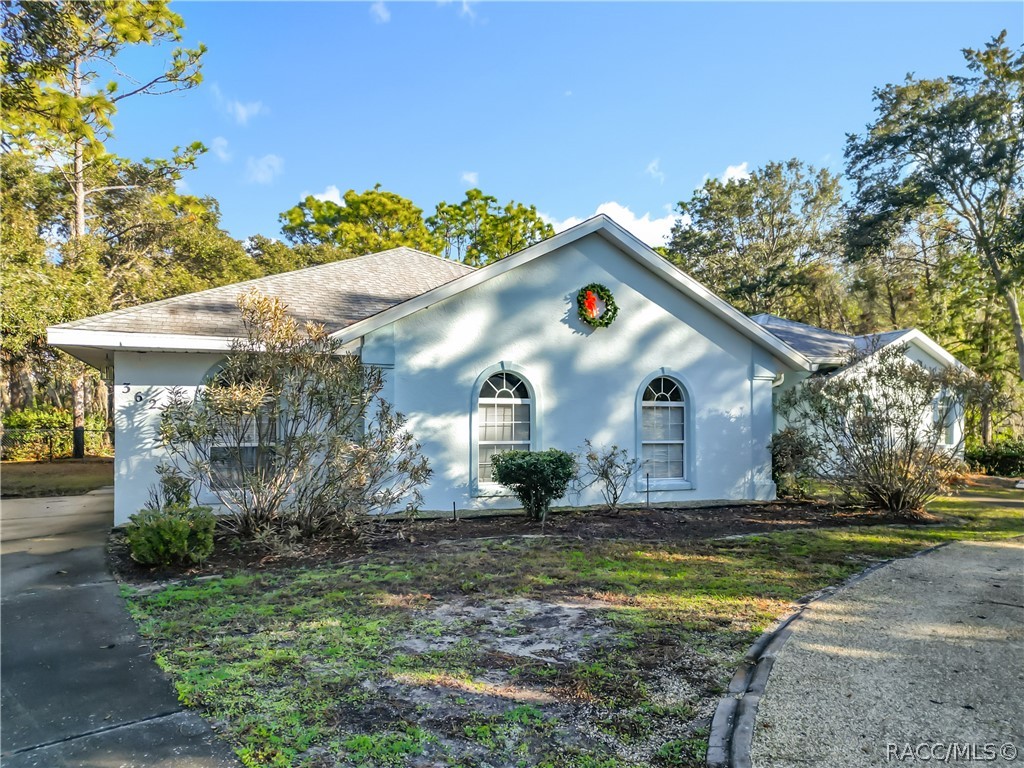 3629 W Coachwood Street