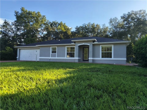 Homes For Sale - 7999 N Merrimac Way<br/> Citrus Springs, FL 34434