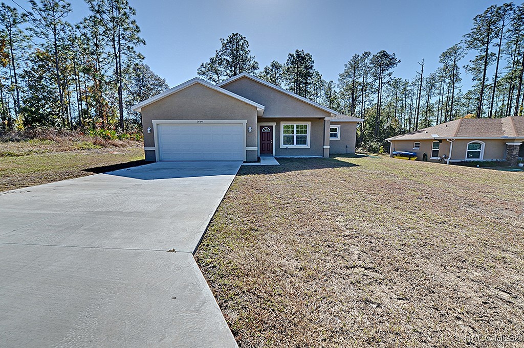 2660 W Gifford Lane, Citrus Springs, Florida image 1
