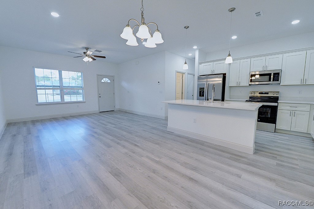 2660 W Gifford Lane, Citrus Springs, Florida image 10