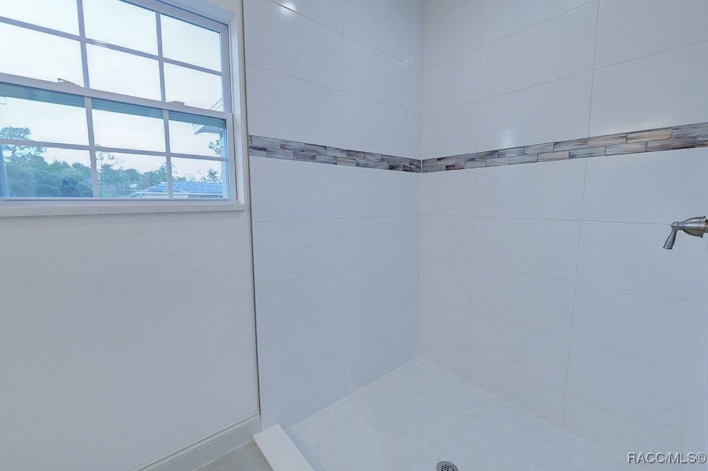 2660 W Gifford Lane, Citrus Springs, Florida image 21