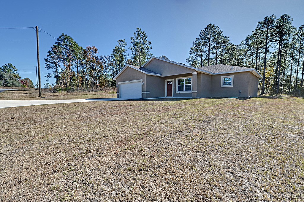 2660 W Gifford Lane, Citrus Springs, Florida image 2