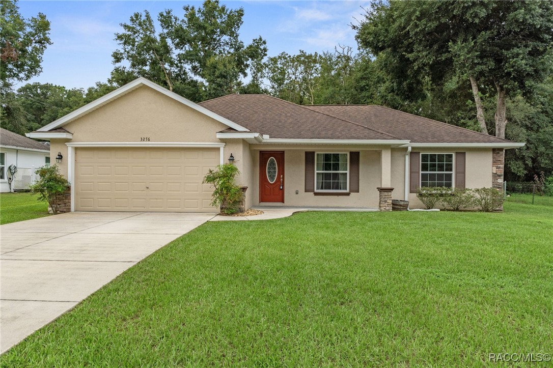 3276 E Glenn Street, Inverness, Florida image 1