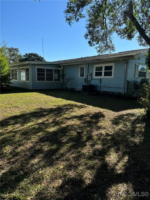 A home in Citrus Springs