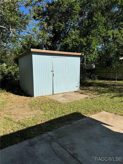 A home in Citrus Springs