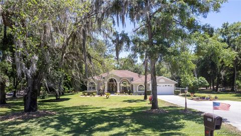 A home in Citrus Springs