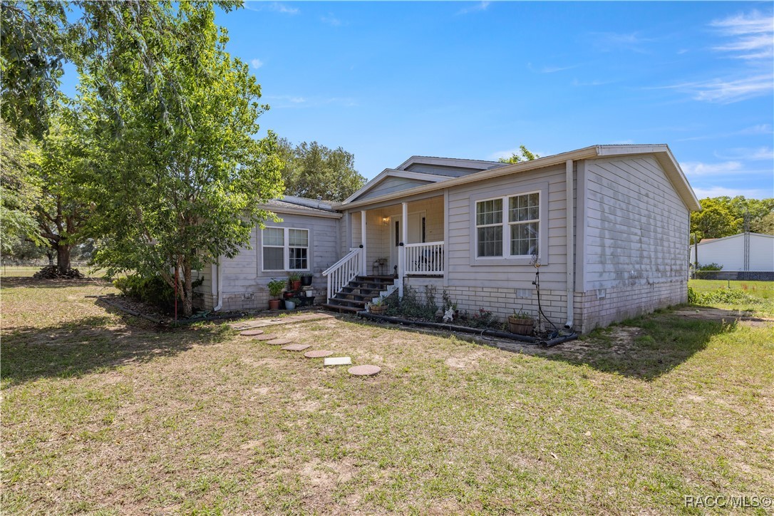10400 S Roan Avenue, Floral City, Florida image 2