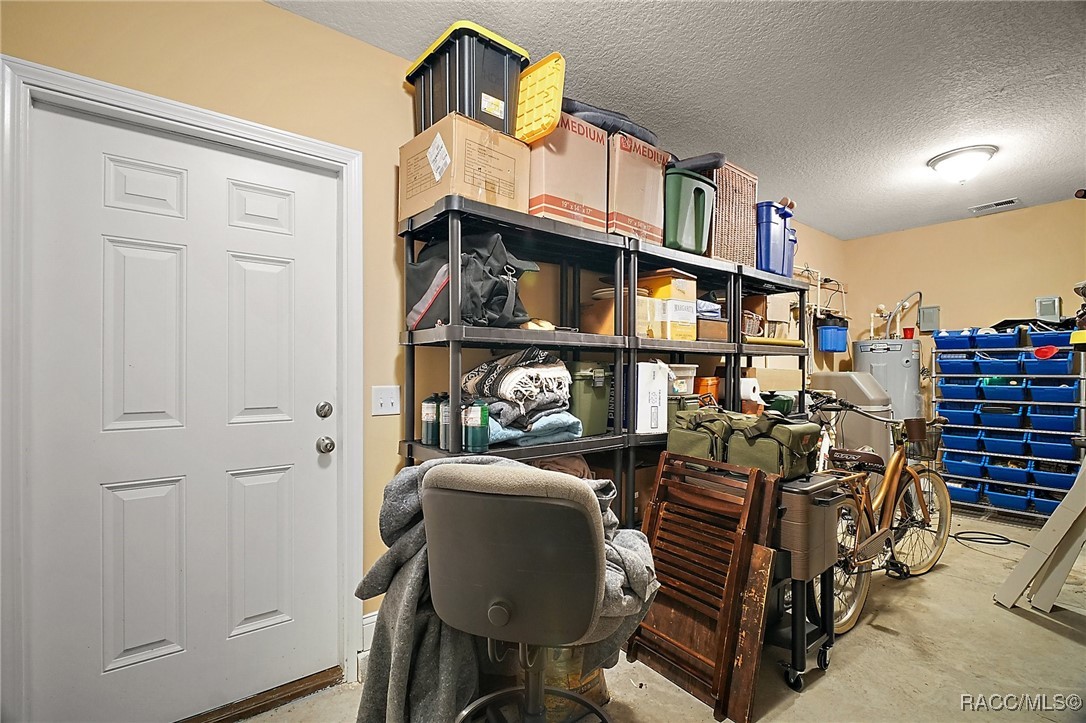 4673 SE 115th Street, Belleview, Florida image 38