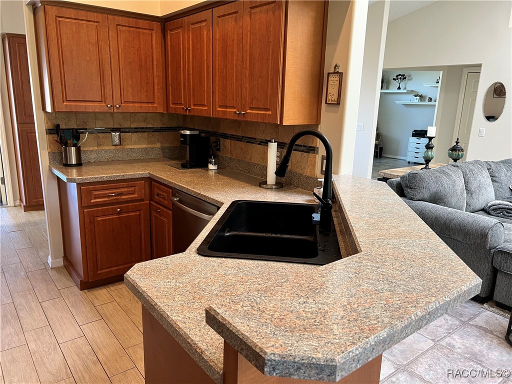 3596 E Cove Park Trail, Hernando, New York image 47