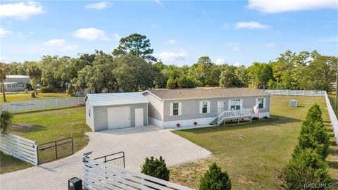 Mobile Home For Sale - 6791 W Holiday Street<br/> Homosassa, FL 34446
