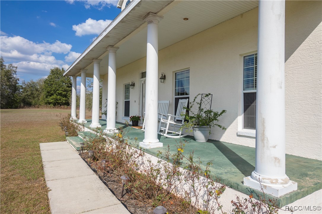 10849 S Zeppelin Terrace, Floral City, Florida image 7