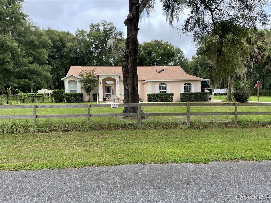 16 Count Fleet Drive, Ocala, Florida image 3