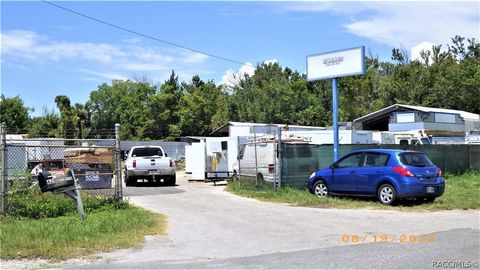 Vacant Land For Sale - 620 NE 5th Terrace<br/> Crystal River, FL 34428