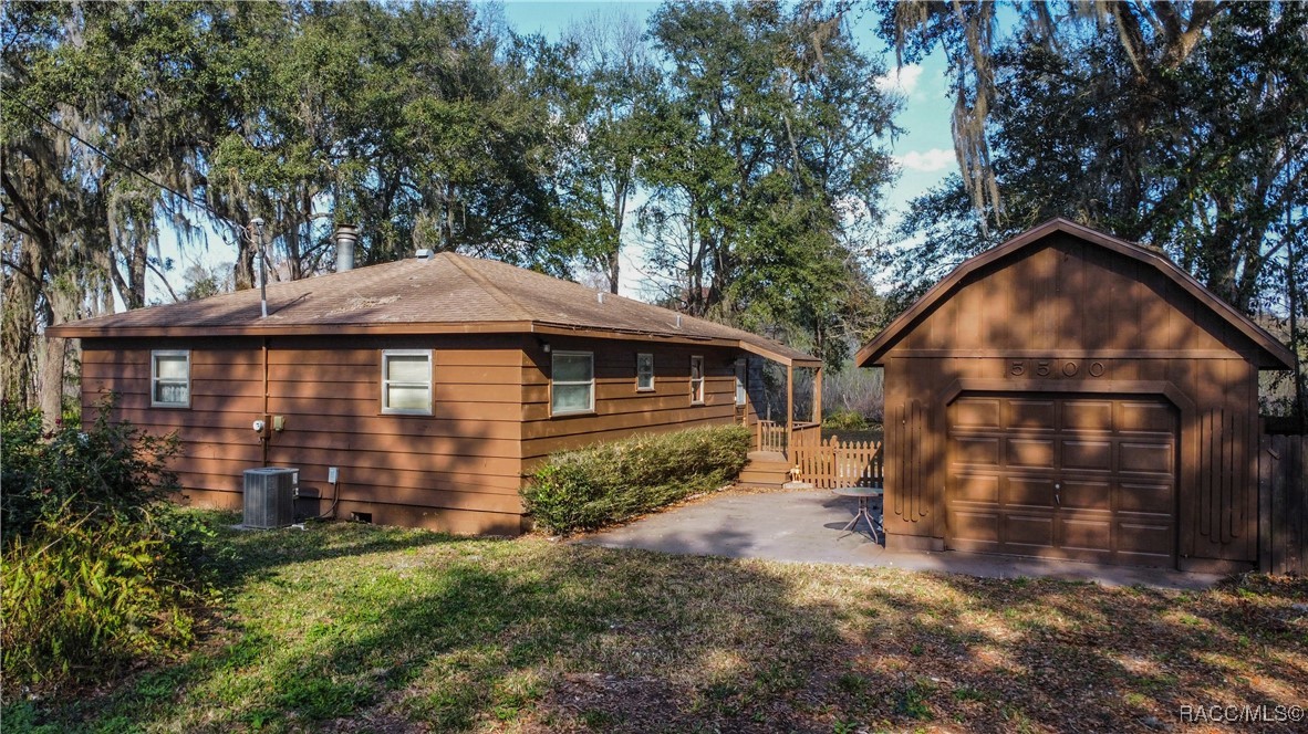 5500 S Marlin Point, Floral City, Florida image 7