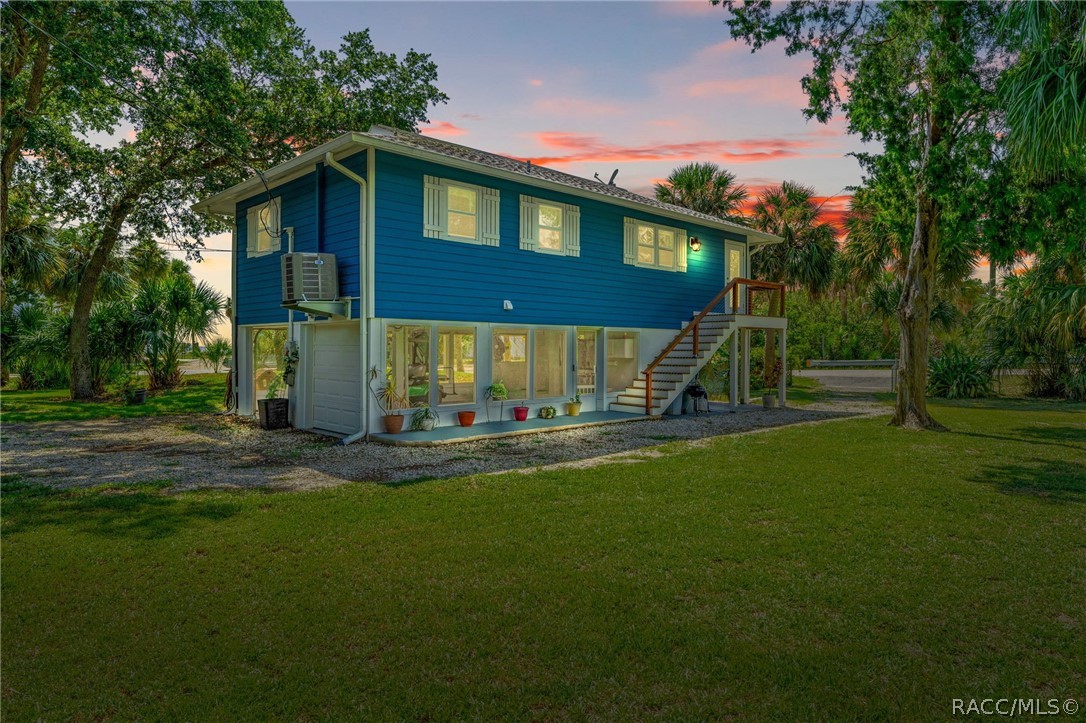 10581 Pine Island Drive, Weeki Wachee, Florida image 49