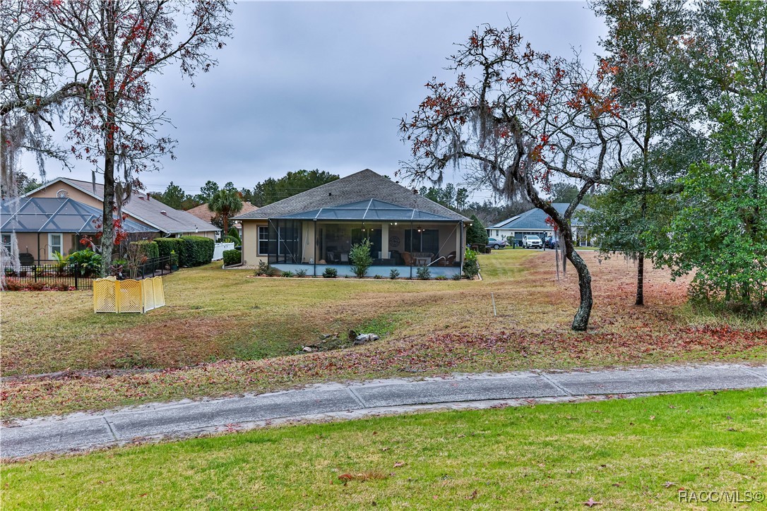 706 Lake Diamond Avenue, Ocala, Florida image 7