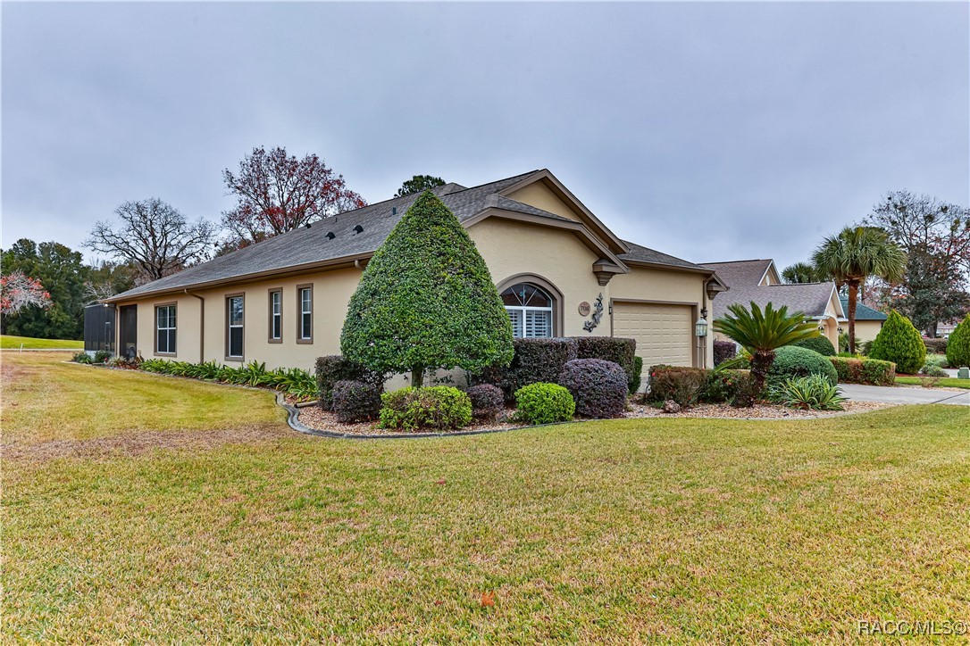 706 Lake Diamond Avenue, Ocala, Florida image 3