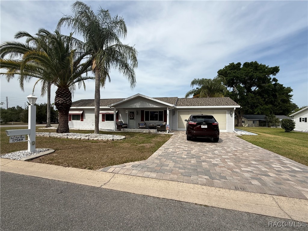 17569 SE 107th Court, Summerfield, New York image 2