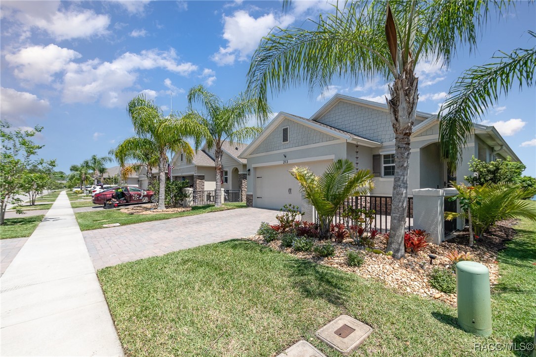 213 Caryota Court, New Smyrna Beach, Florida image 2