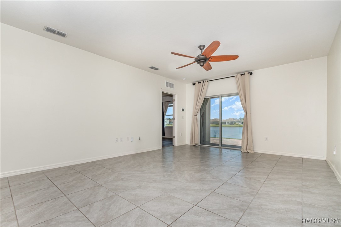 213 Caryota Court, New Smyrna Beach, Florida image 6