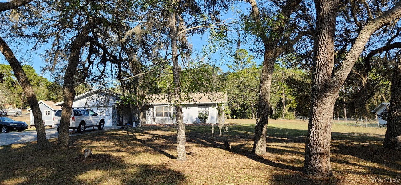 215 S Ponder Avenue, Lecanto, Florida image 33