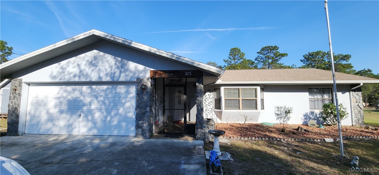 215 S Ponder Avenue, Lecanto, Florida image 1