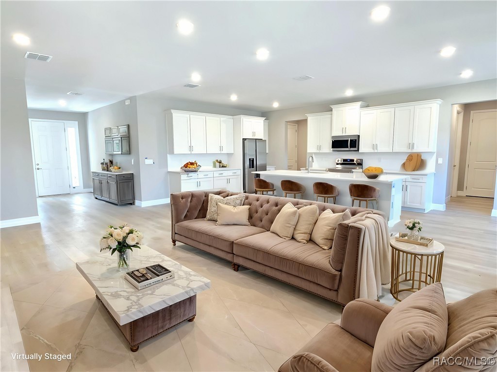 3 Heuchera Court E