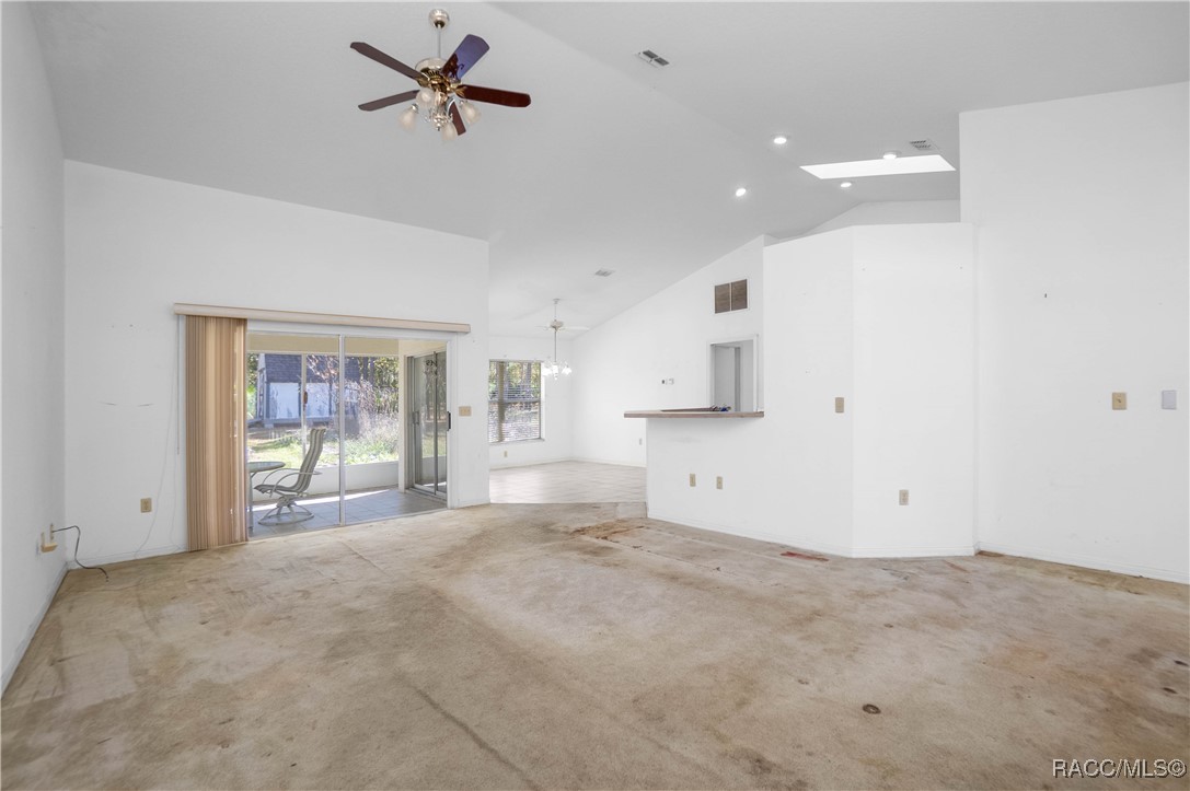 4215 N Pink Poppy Drive