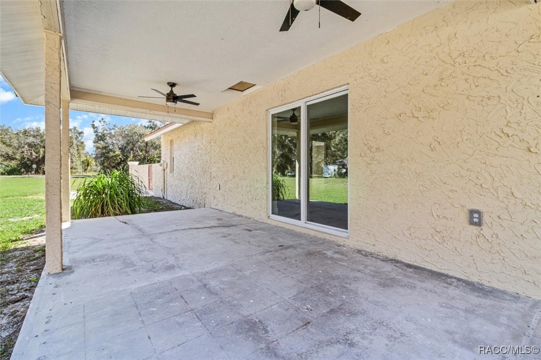 9841 N Snowball Point, Crystal River, Florida image 28