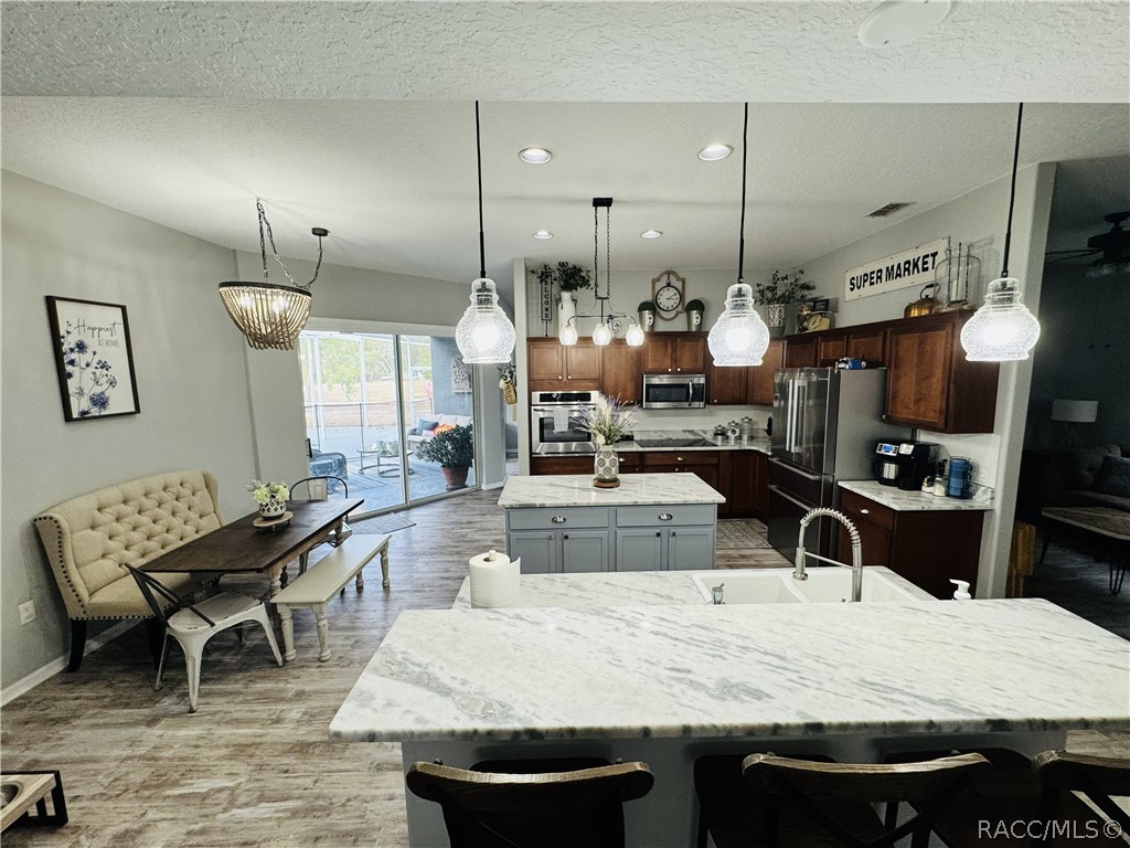 5548 N Sierra Terrace