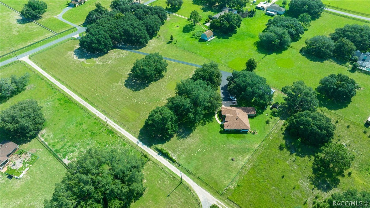 2338 Marion County Road, Weirsdale, Florida image 6