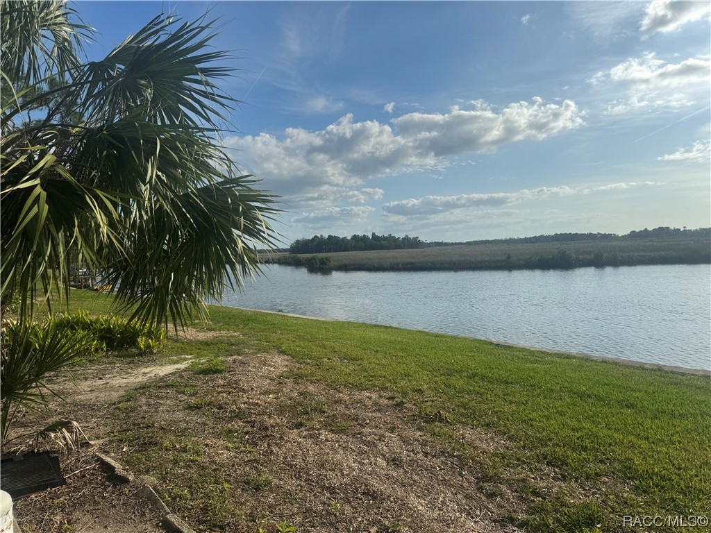 11568 W Bayshore Drive, Crystal River, Florida image 7