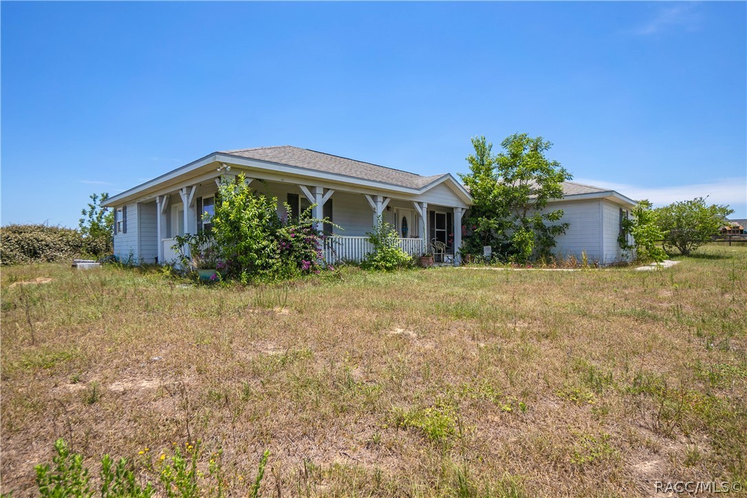 13347 S Old Jones Road, Floral City, Florida image 3