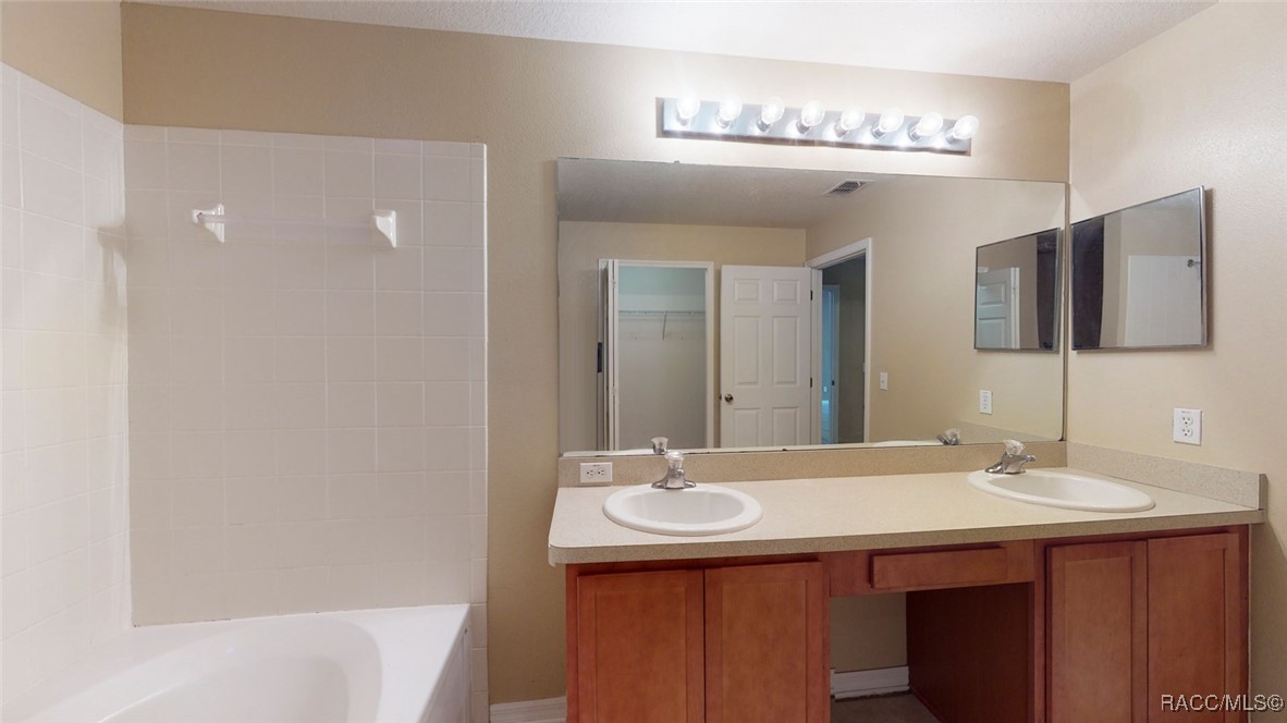 57 Pine Drive, Homosassa, New York image 30