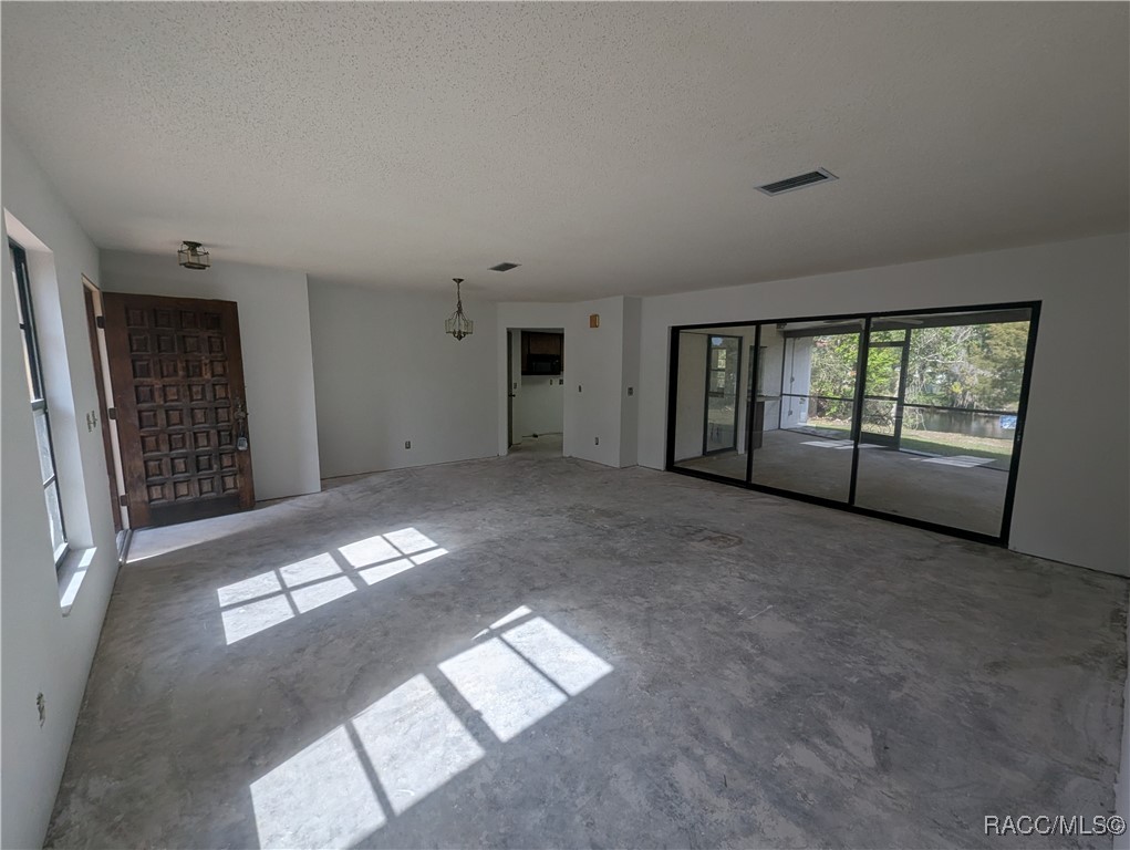 2161 N Slewfoot Path, Crystal River, New York image 35