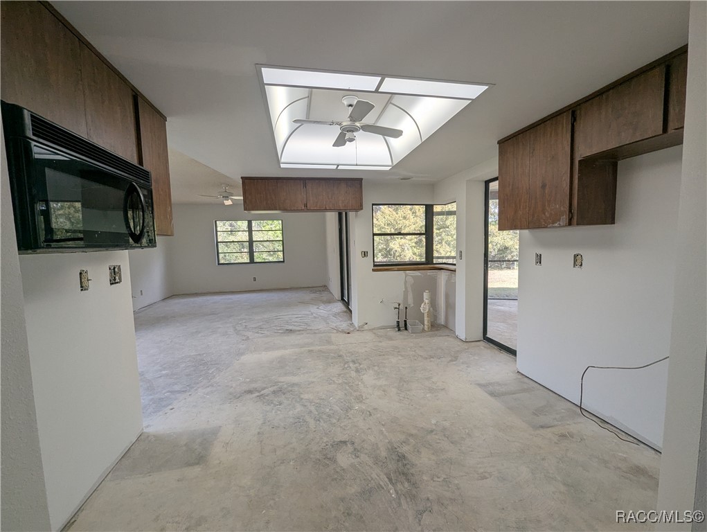 2161 N Slewfoot Path, Crystal River, New York image 29